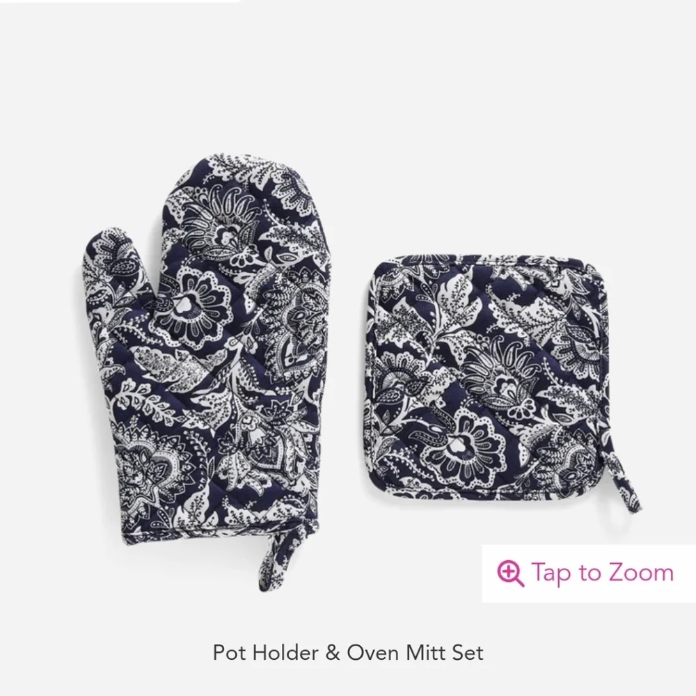 Vera Bradley Pot Holder & Oven Mitt Set NWT